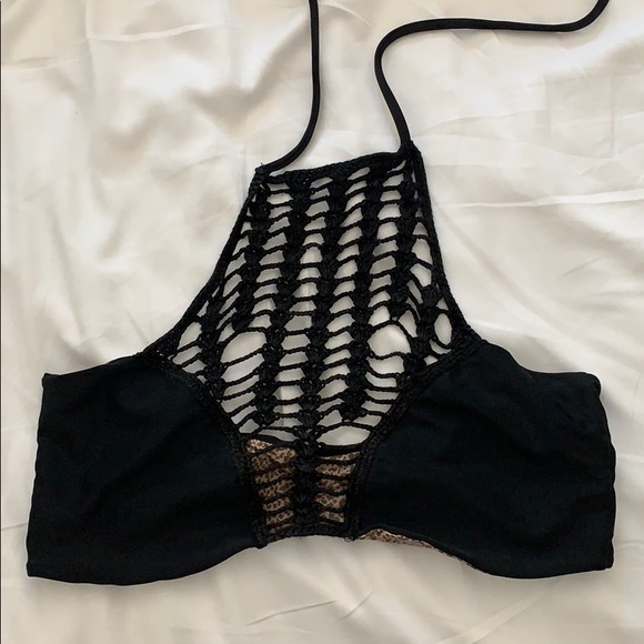 acacia swimwear Other - Acacia Swimwear Top size Large